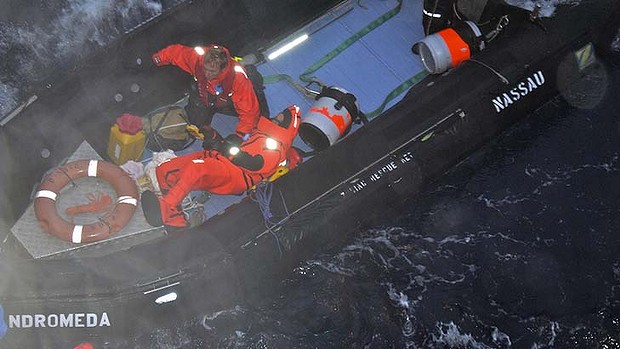 Tasmania, in salvo circumnavigatore francese dopo naufragio e tre giorni sulla zattera
