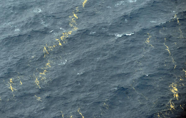 Ministero vara piano per difendere mare da petrolio