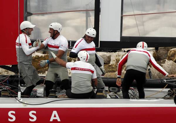 Coppa america: vincono oracle, luna rossa e napoli
