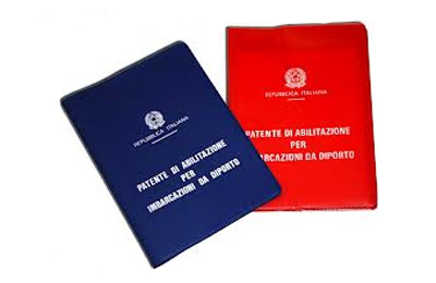 Patente nautica: Esame per la patente, nuova tassa di 20 euro