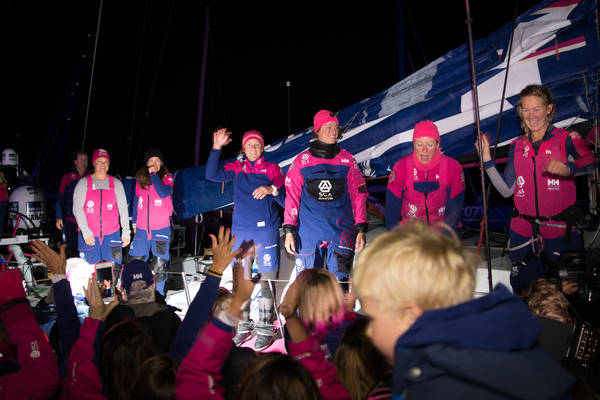 Vela: le donne di Team Sca vincono l’ottava tappa a Lorient