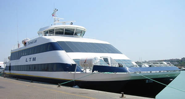 Termoli Jet: un gruppo coreano compra il ‘catamarano degli sprechi’