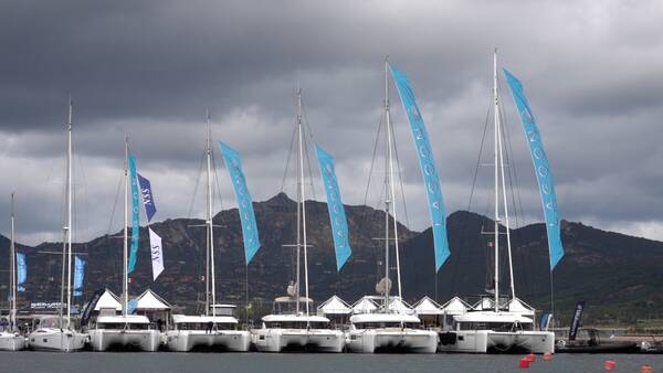 Taglio del nastro per la prima fiera nautica della Sardegna